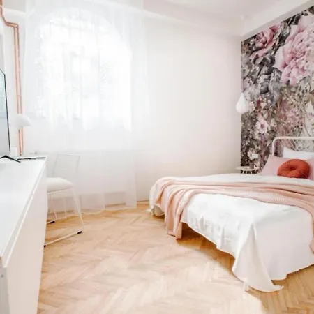 Beata Apartament *
